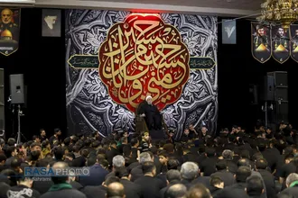 سومین شب عزاداری هیئت رزمندگان اسلام قم در دهه اول محرم ۱۴۴۷