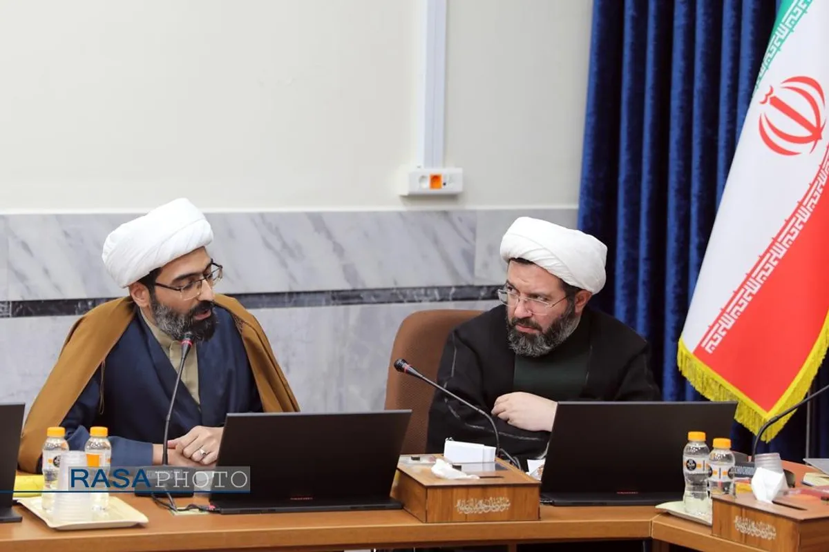 اولین نشست صمیمی مسئول دبیرخانه شورای عالی حوزه&zwnj;های علمیه با رسانه&zwnj;های حوزوی