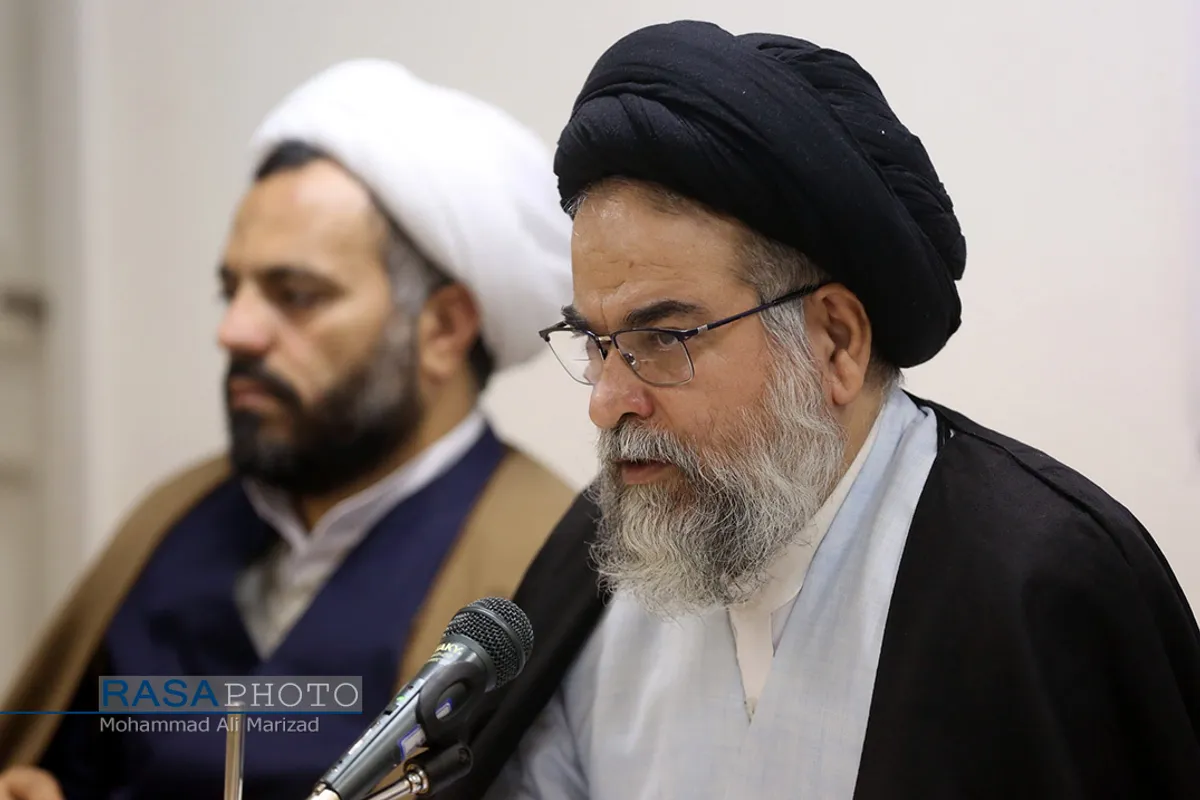 نششست خبری حجت الاسلام والمسلمین مدنی رئیس جامعة الزهرا&lrm;