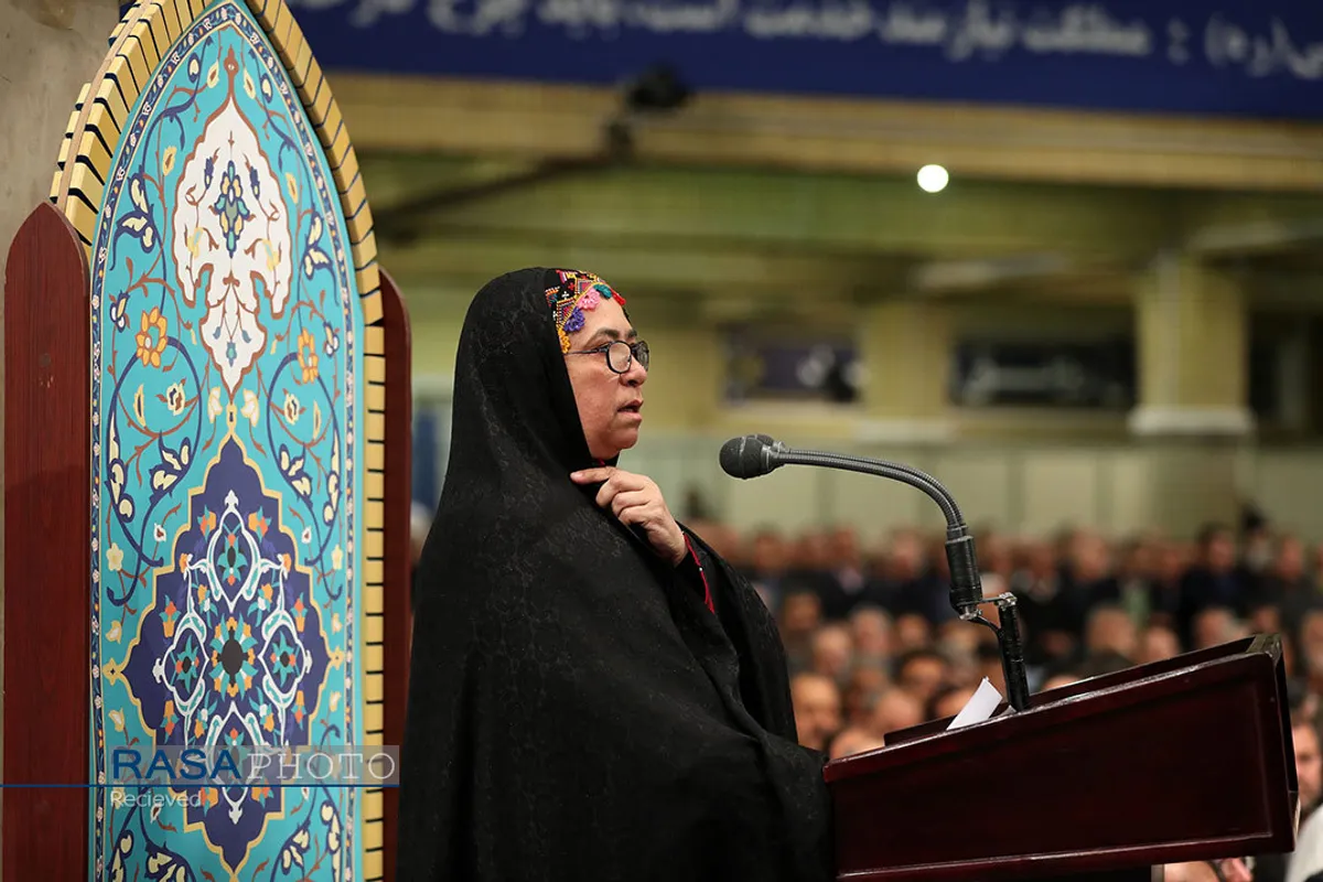 دیدار جمعی از تولیدکنندگان، کارآفرینان و فعالان اقتصادی با رهبر انقلاب