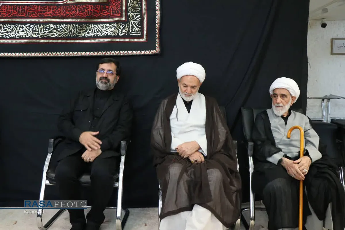 مراسم عزاداری تاسوعای حسینی در بیت حضرت آیت الله نوری همدانی