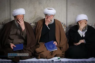 مراسم بزرگداشت آیت&zwnj;الله مؤمن در حسینیه امام خمینی با حضور مقام معظم رهبری