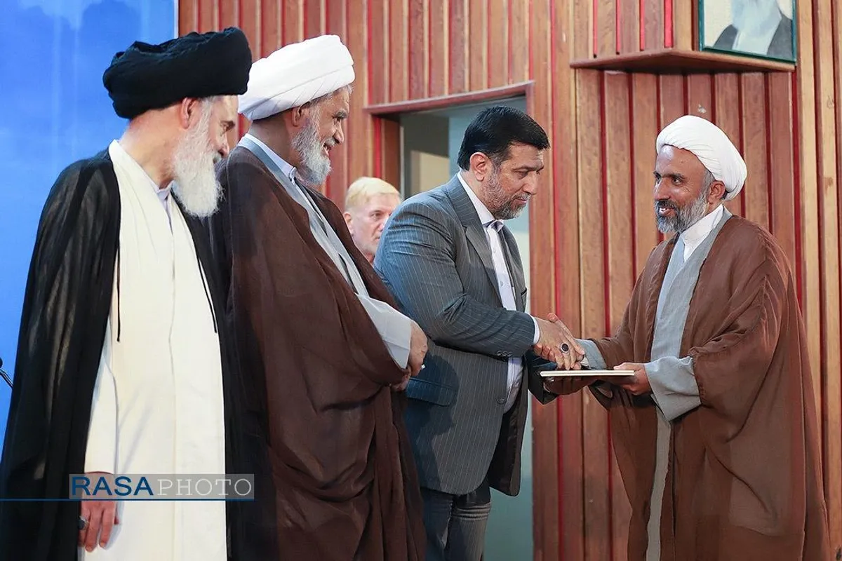 پنجمین همای کتاب سال حکومت اسلامی