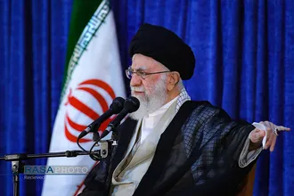 حضور و سخنرانی رهبر انقلاب در مراسم سی&zwnj;وسومین سالگرد رحلت امام خمینی (ره)