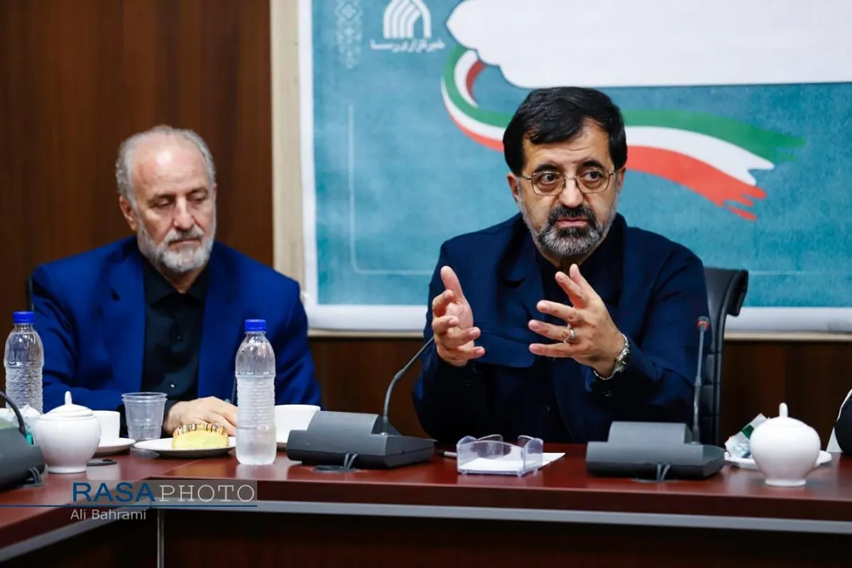 بازدید استاندار قم به&zwnj;مناسبت روز خبرنگار از خبرگزاری رسا