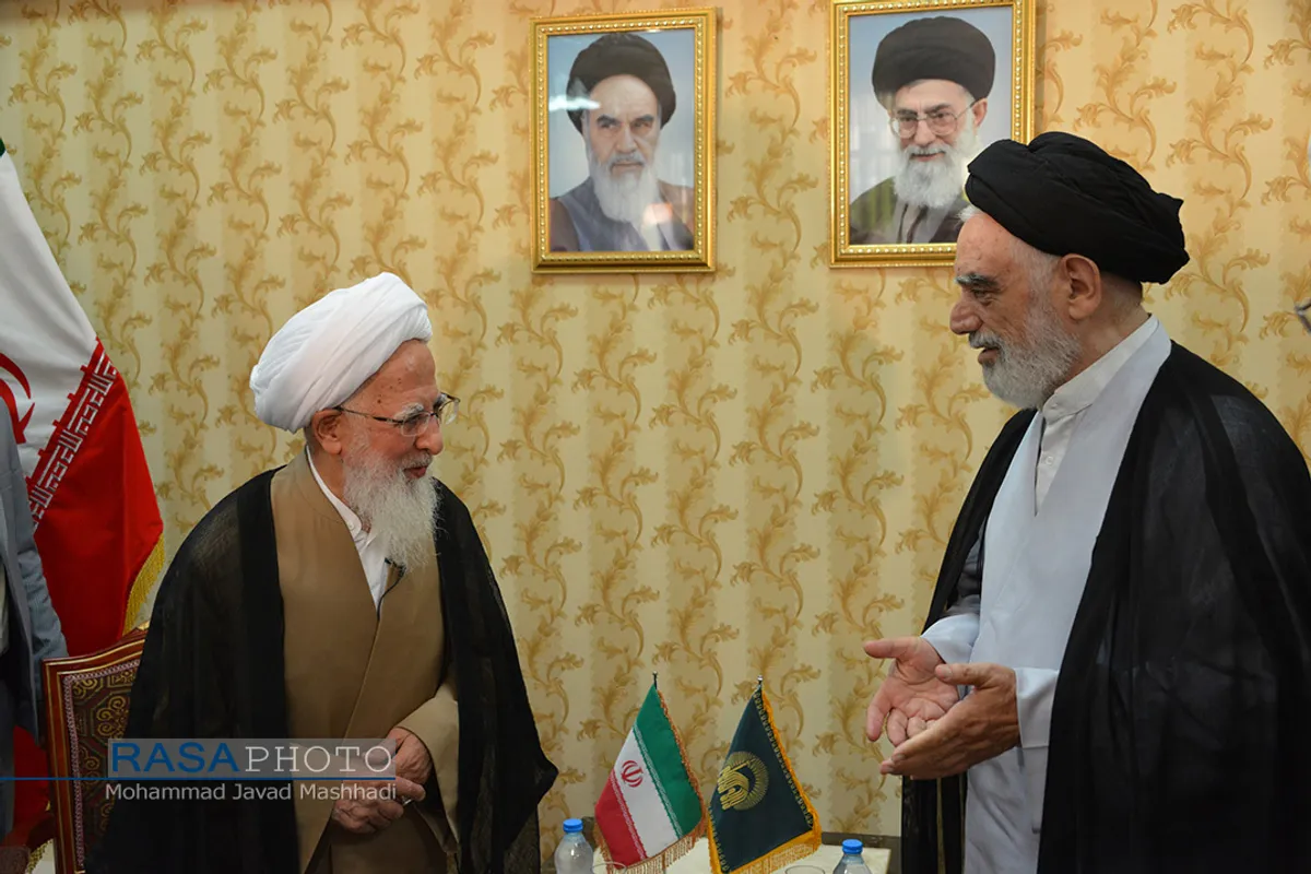 دیدار مدیر حوزه علمیه خراسان با آیت الله جوادی آملی&lrm;