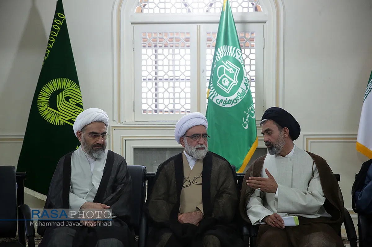 آزمون ورودی دانشگاه علوم اسلامی رضوی&lrm;