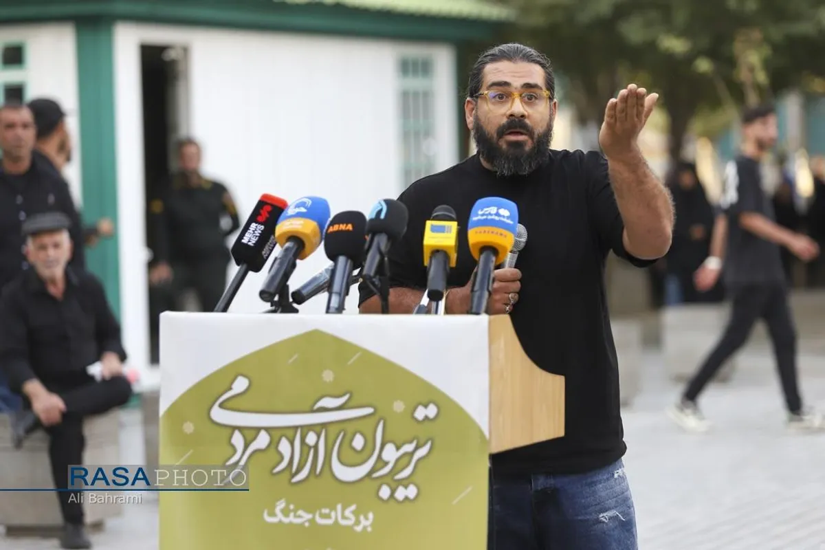 تریبون آزاد مردمی با موضوع  برکات جنگ