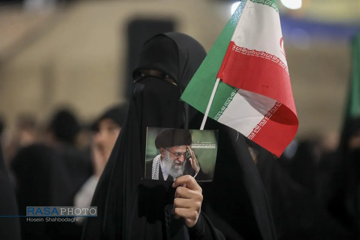 تجمع مردم انقلابی و ولایتمدار قم در حمایت از نظام مقدس اسلامی و محکومیت تجاوز دشمن آمریکایی و صهیونیستی به کشور