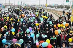راهپیمایی کالسکه ای پدر و مادرها با عنوان "امید آینده"